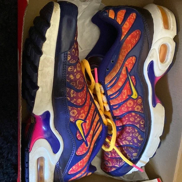 Nike - Picture 1 of 1